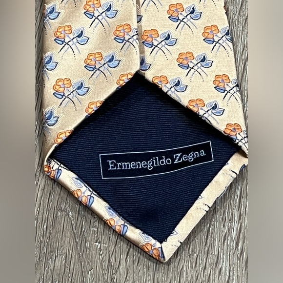 Ermenegildo Zegna Tie Paisley Floral Pattern Pastel Made in Italy 100% Silk EUC - Picture 7 of 11